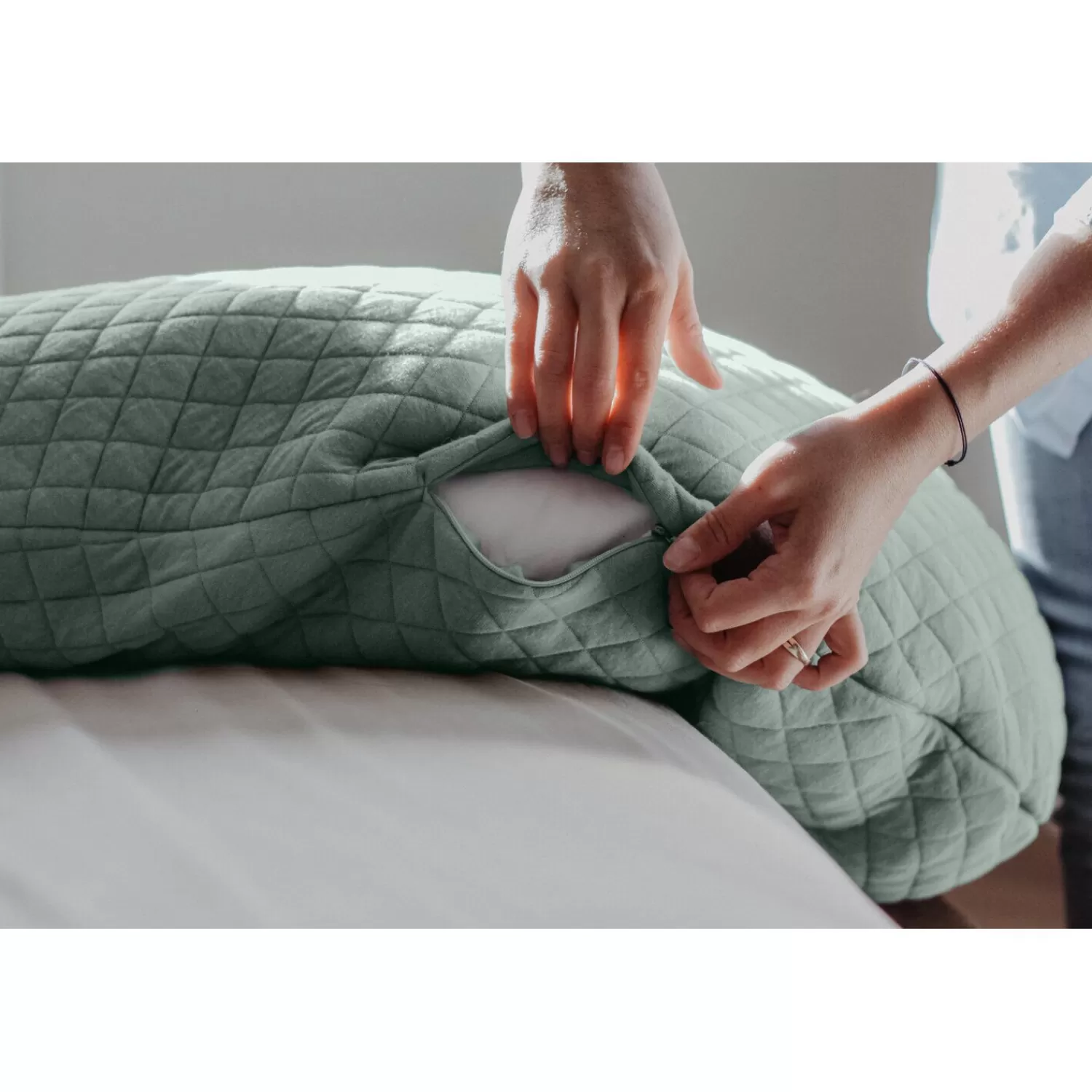 Coussin D'allaitement | BÉABA Big Flopsy™ Fleur de coton® Vert Sauge Lin